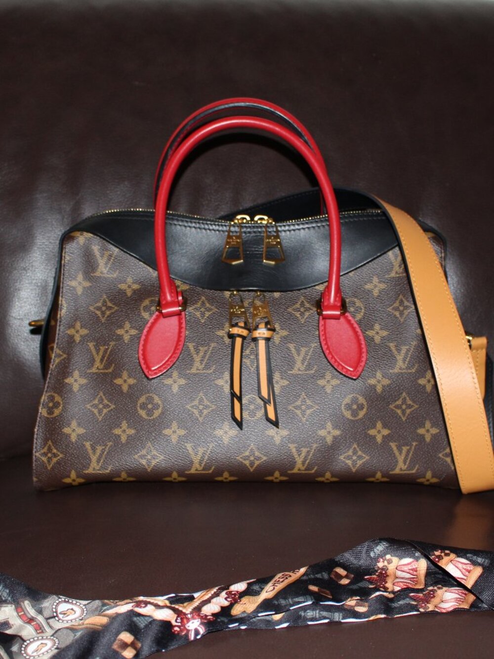 Louis Vuitton Pallas MM Monogram Cerise (Red) - Excellent Condition